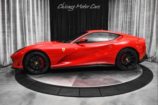 2019 Ferrari 812 Superfast Base