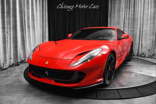 2019 Ferrari 812 Superfast Base