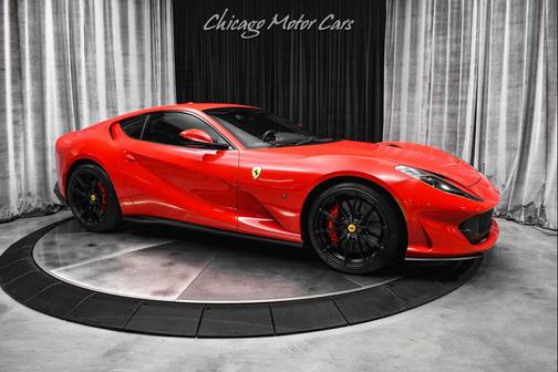 2019 Ferrari 812 Superfast Base