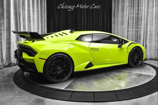 2022 Lamborghini Huracan STO Coupe