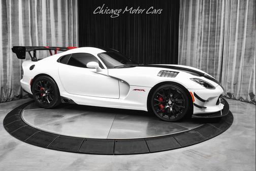 2016 Dodge Viper GTC
