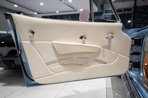 1965 Chevrolet Corvette Base