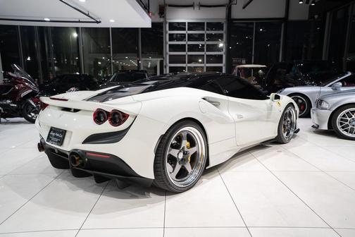 2020 Ferrari F8 Tributo Base