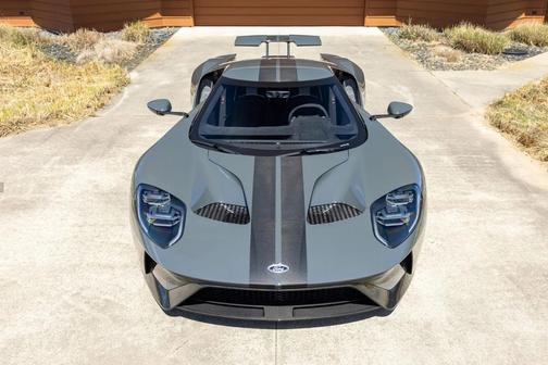 2021 Ford GT Carbon Series 1of1 Grigio Scuro Paint Akrapovi Titanium Exhaust 100 Miles