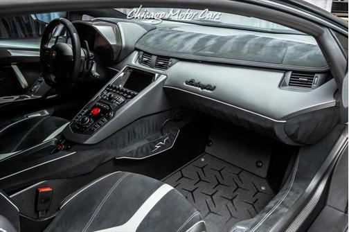 2016 Lamborghini Aventador LP750-4 Superveloce
