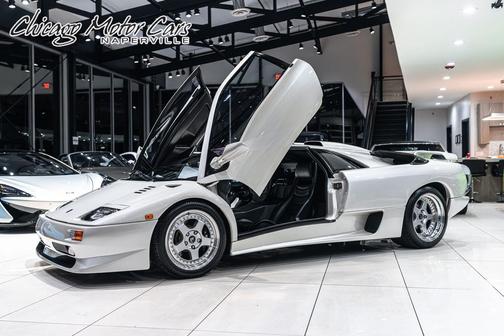 1992 Lamborghini Diablo Coupe SE30/SV Conversion by J-LOC! RARE Balloon White Pearl! ONLY 1800 Mile