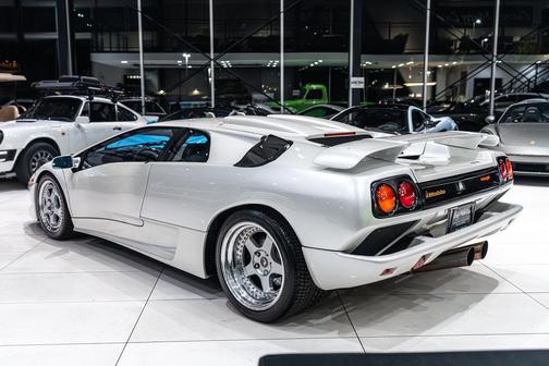 1992 Lamborghini Diablo Coupe SE30/SV Conversion by J-LOC! RARE Balloon White Pearl! ONLY 1800 Mile