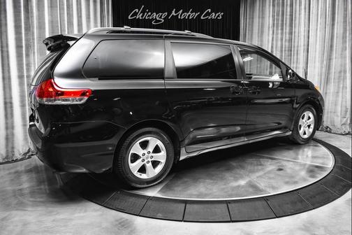 2014 Toyota Sienna LE