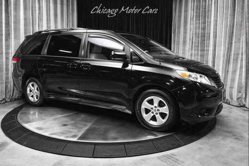 2014 Toyota Sienna LE