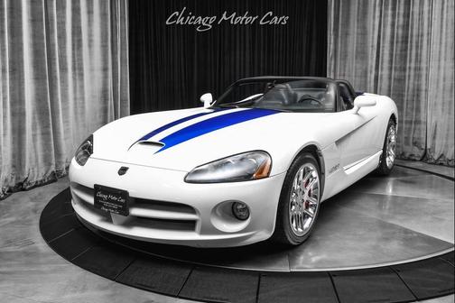 2005 Dodge Viper SRT10