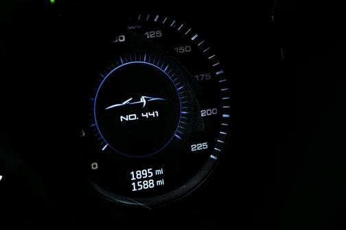 2015 Porsche 918 Spyder Base w/Weissach Package