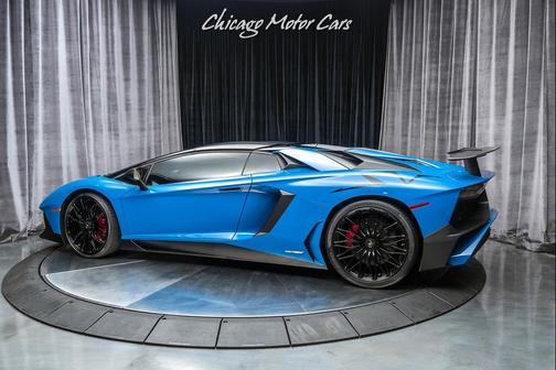 2017 Lamborghini Aventador LP750-4 Superveloce