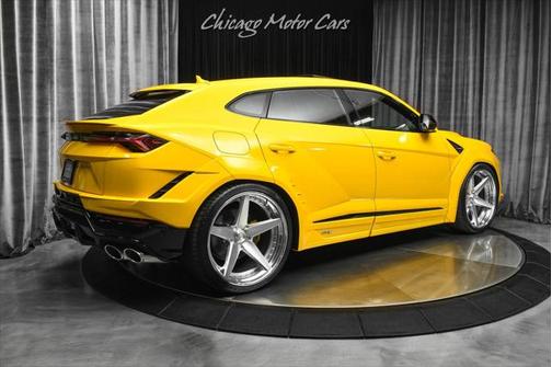 2024 Lamborghini Urus S