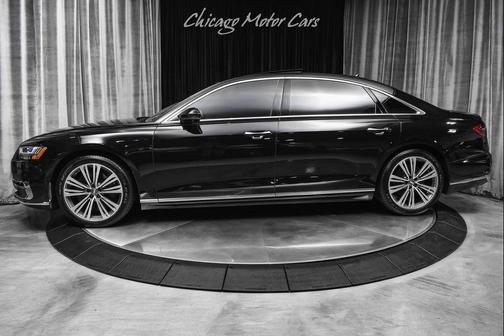 Mythos Black Metallic 2019 Audi A8 Quattro 60 TFSI