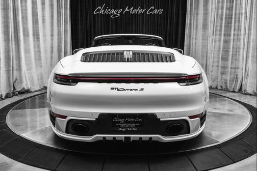 2020 Porsche 911 Carrera