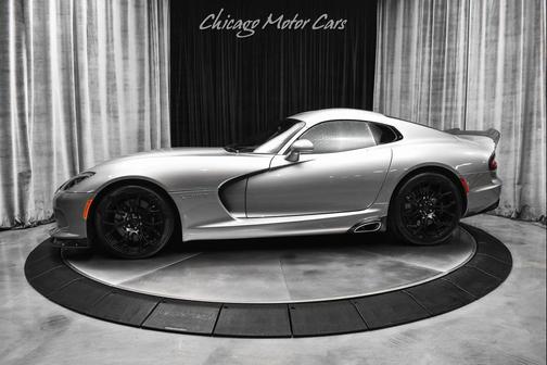 Billet Silver Metallic Clear Coat 2015 Dodge SRT Viper SRT
