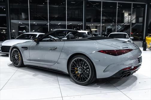 2022 Mercedes-Benz AMG SL 63 Base