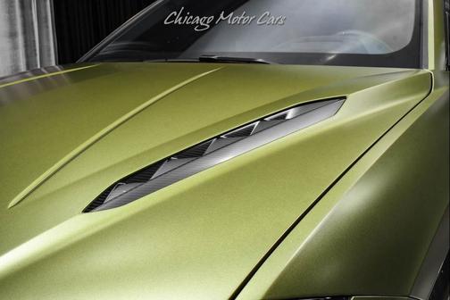 2024 Lamborghini Urus Performante