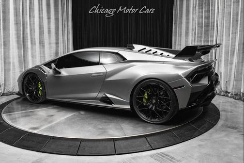 2023 Lamborghini Huracan STO Coupe