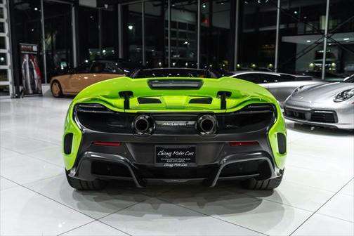 2016 McLaren 675LT Base
