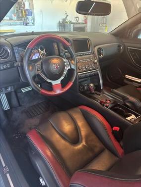 2014 Nissan GT-R Black Edition