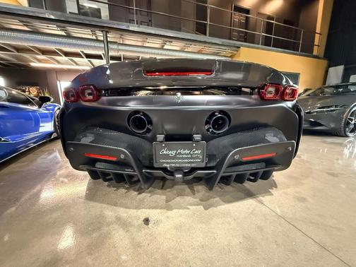 Nero 2025 Ferrari SF90 Spider Carbon Loaded Daytona Seats Rosso Leather Leather Axle Lift