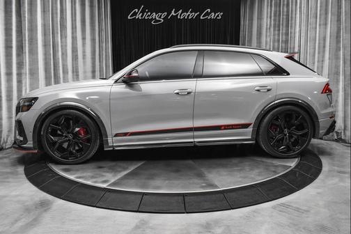 2023 Audi RS Q8 4.0T