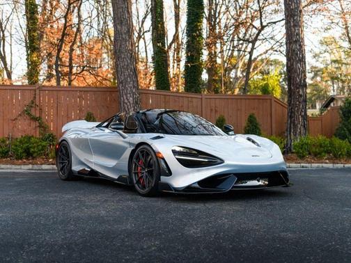 2022 McLaren 765LT Spider