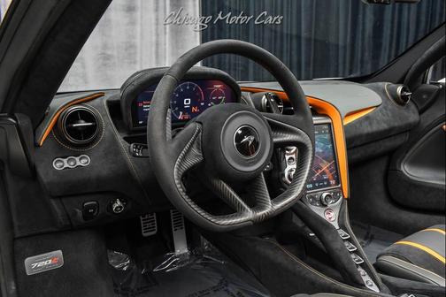 2020 McLaren 720S Base