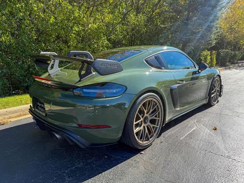 2023 Porsche 718 Cayman GT4 RS