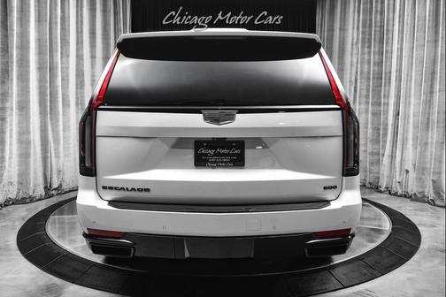 2024 Cadillac Escalade Sport