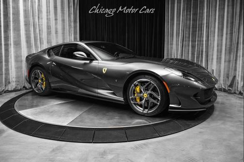 2019 Ferrari 812 Superfast Base