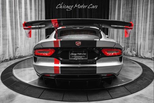 Billet Silver Metallic Clear Coat 2015 Dodge Viper SRT