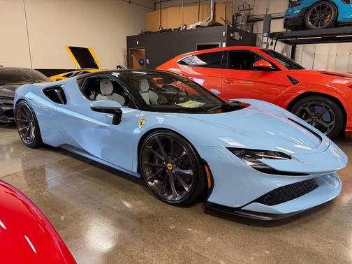 2023 Ferrari SF90 Stradale Coupe
