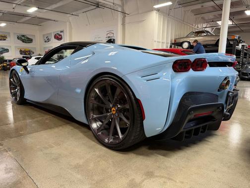 2023 Ferrari SF90 Stradale Coupe