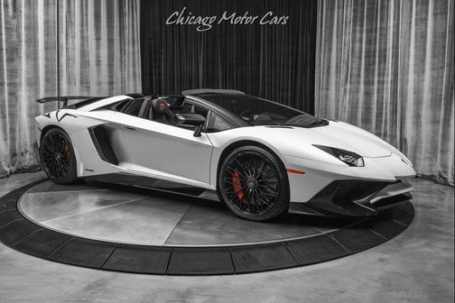 Bianco Canopus (Satin Pearl White) 2016 Lamborghini Aventador LP750-4 Superveloce