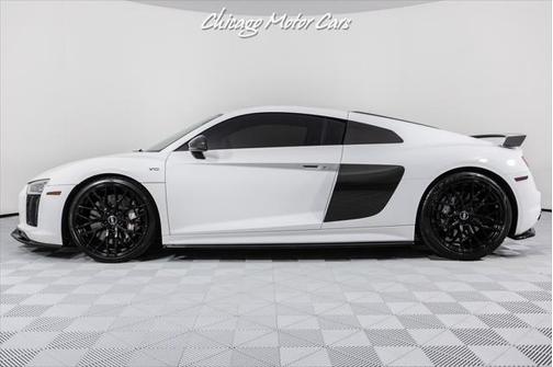 2017 Audi R8 5.2 V10 plus