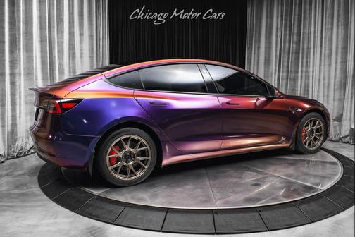 Pearl White Multi-Coat 2023 Tesla Model 3 Performance