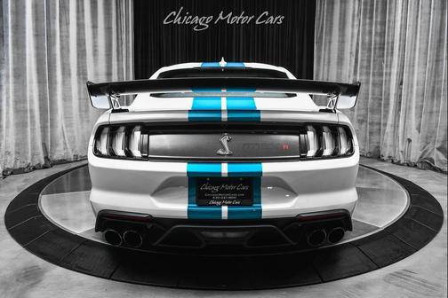 2020 Ford Shelby GT500 Base