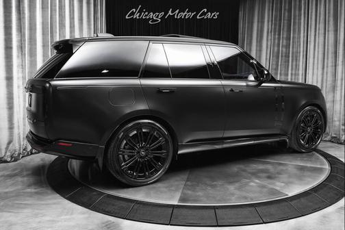 Santorini Black Metallic 2025 Land Rover Range Rover P530 SE