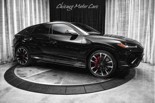 2023 Lamborghini Urus S
