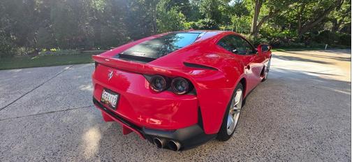 2020 Ferrari 812 Superfast Base