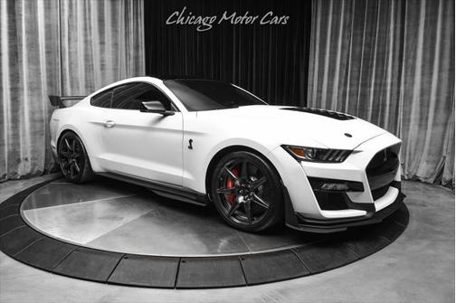 2022 Ford Shelby GT500 Base