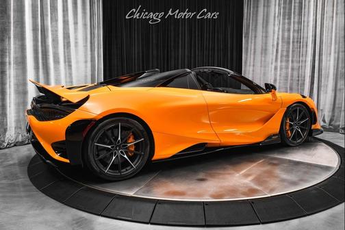 2022 McLaren 765LT Spider