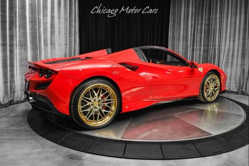 Rosso Corsa 2022 Ferrari F8 Spider 7500 Miles! Optioned Well! MSRP $459k+ HARD LOADED Carbon Fiber!
