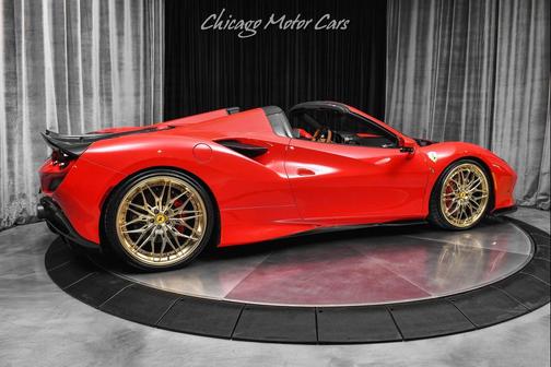 Rosso Corsa 2022 Ferrari F8 Spider 7500 Miles! Optioned Well! MSRP $459k+ HARD LOADED Carbon Fiber!