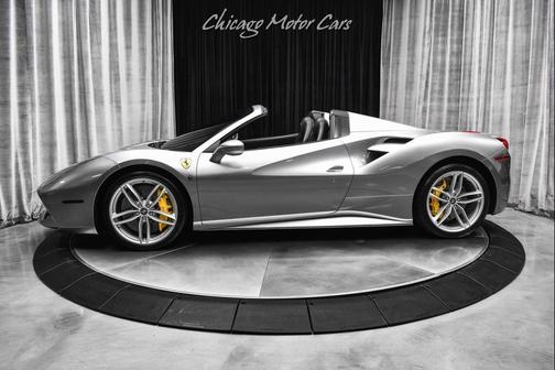 2017 Ferrari 488 Spider Base