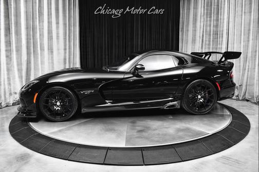 2017 Dodge Viper GTC