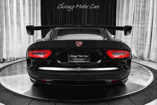 2017 Dodge Viper GTC