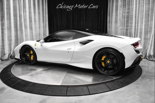 2020 Ferrari F8 Tributo Base
